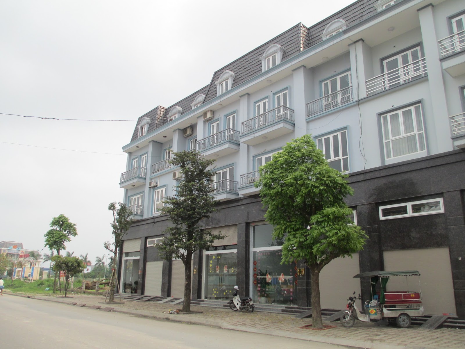Mua bán đất hai giá là gì?